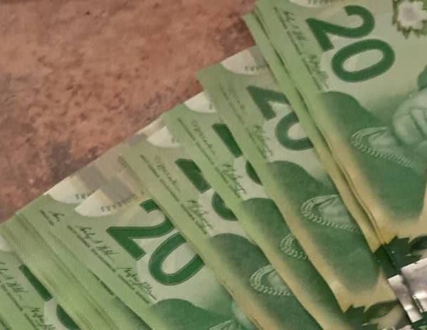 buy counterfeit $20 CAD notes