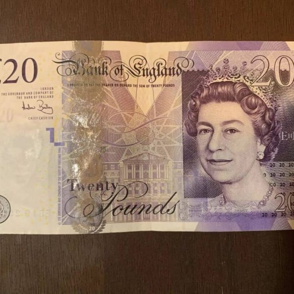Buy Counterfeit £20 GBP Notes